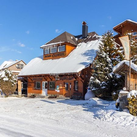 Smerichka Hotel Slavske Bagian luar foto
