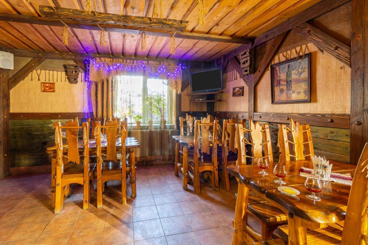 Smerichka Hotel Slavske Bagian luar foto