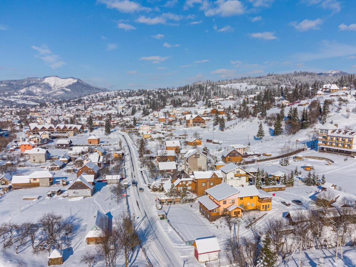 Smerichka Hotel Slavske Bagian luar foto