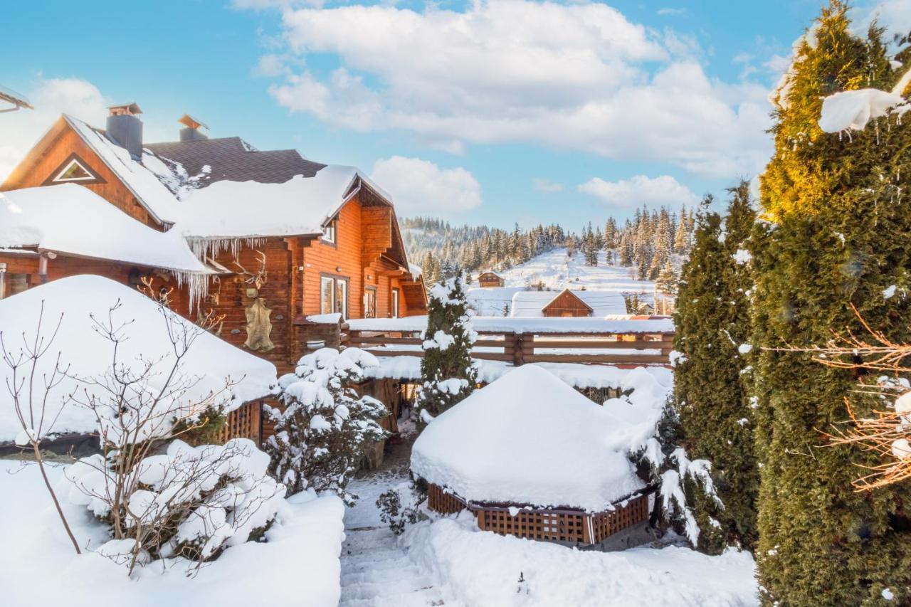 Smerichka Hotel Slavske Bagian luar foto