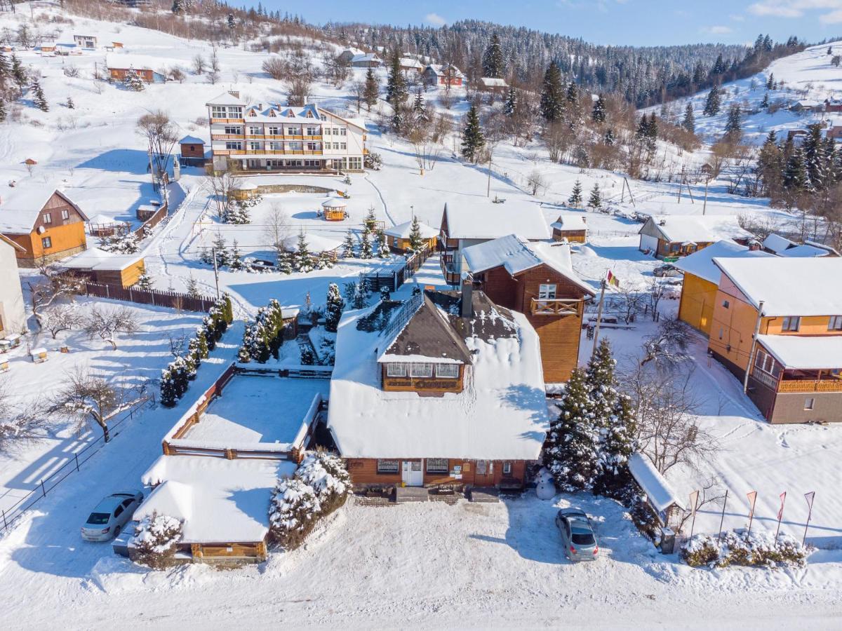 Smerichka Hotel Slavske Bagian luar foto