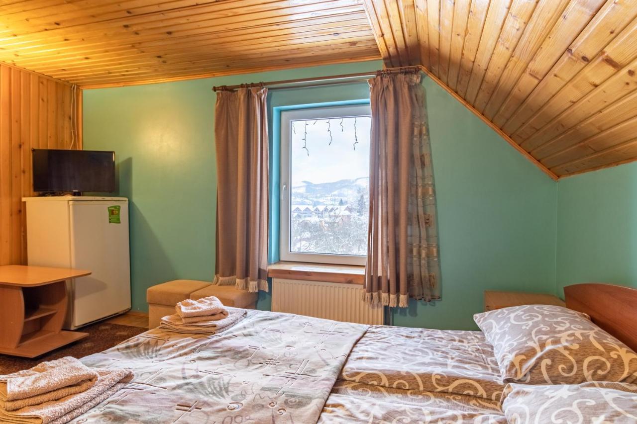 Smerichka Hotel Slavske Bagian luar foto