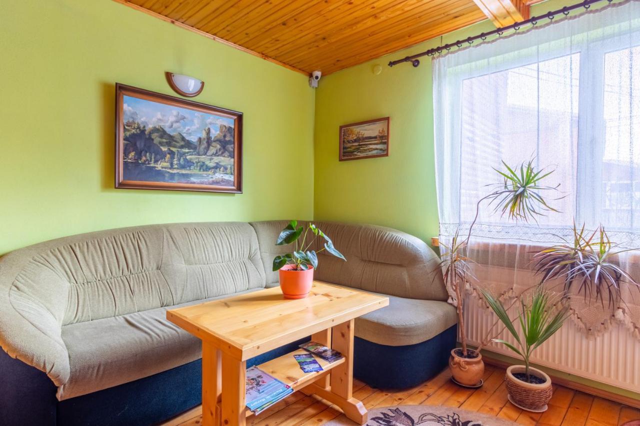 Smerichka Hotel Slavske Bagian luar foto
