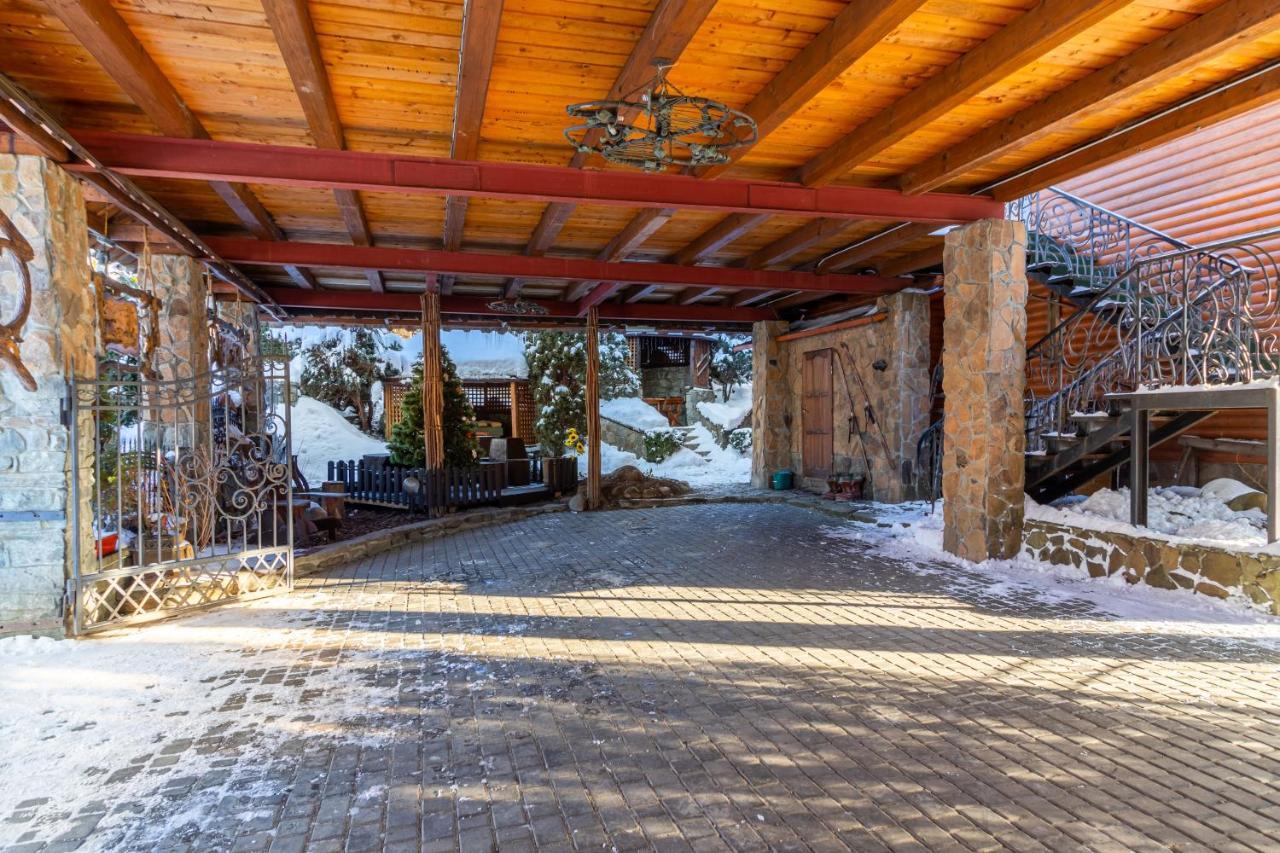 Smerichka Hotel Slavske Bagian luar foto