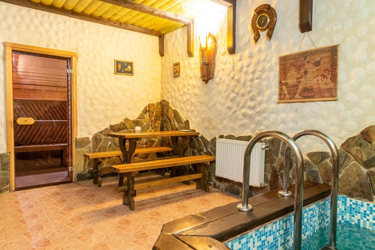 Smerichka Hotel Slavske Bagian luar foto